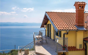 2 Bedroom Pet Friendly Apartment In Lovran